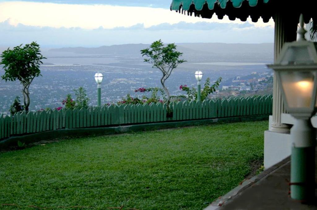City View Bed & Breakfast 2*