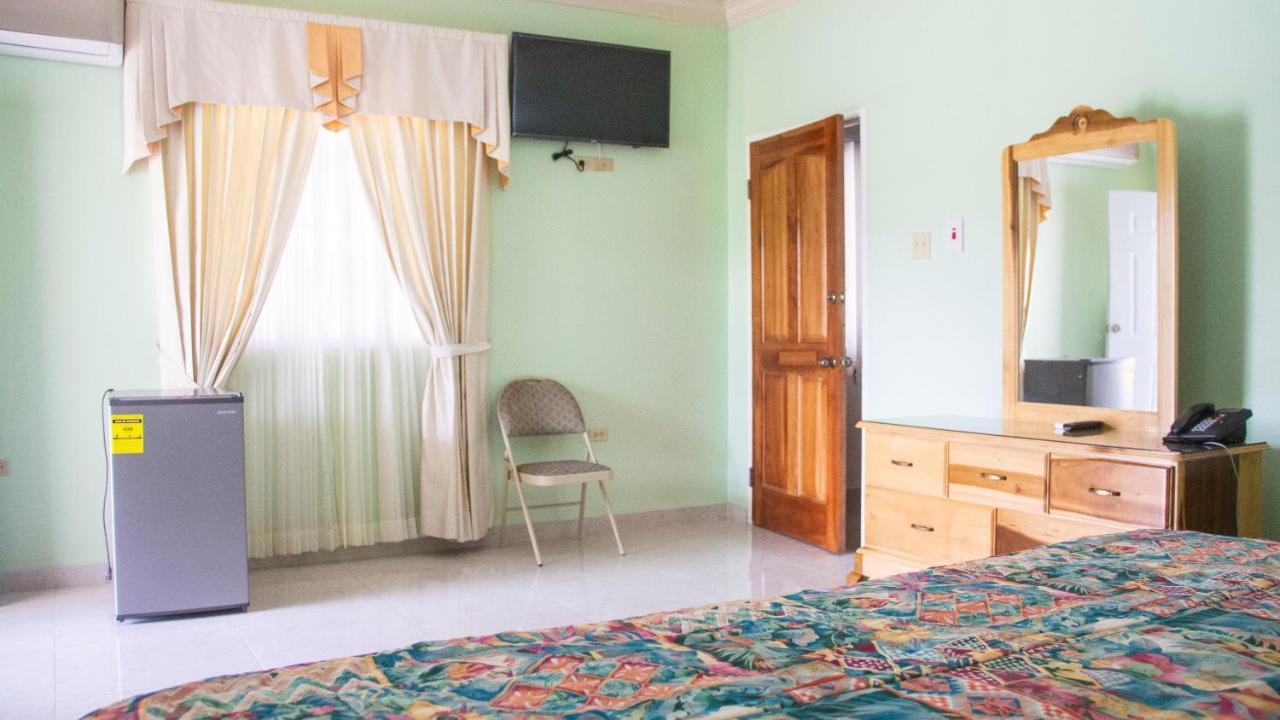 Holidays At Heaven Bed & Breakfast *