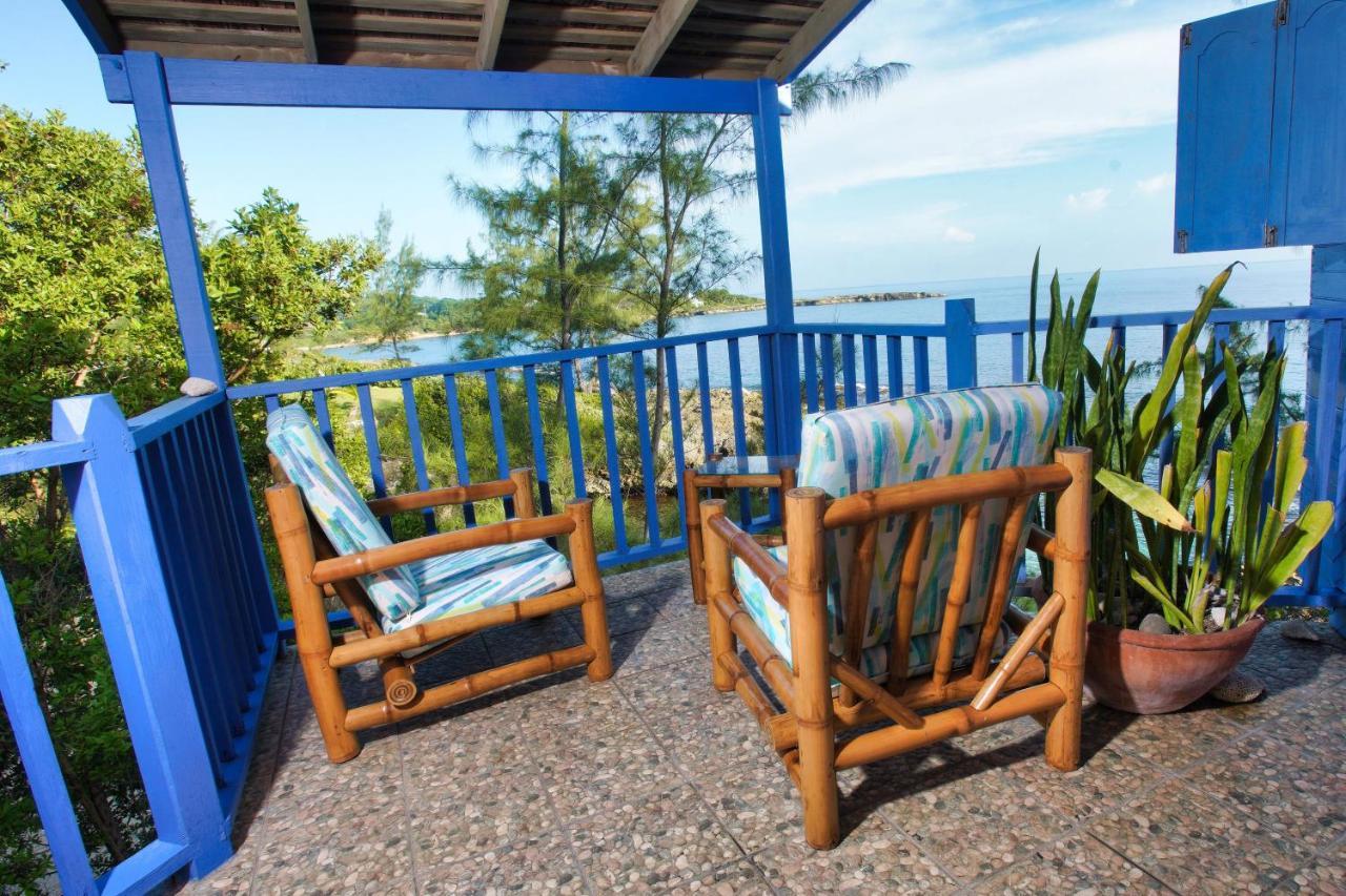 Inn Strawberry Fields Together Robins Bay