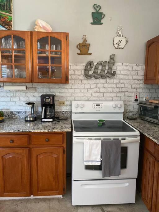 Apartamento Coastal Beauty - Beautiful Penthouse In Ocho Rios