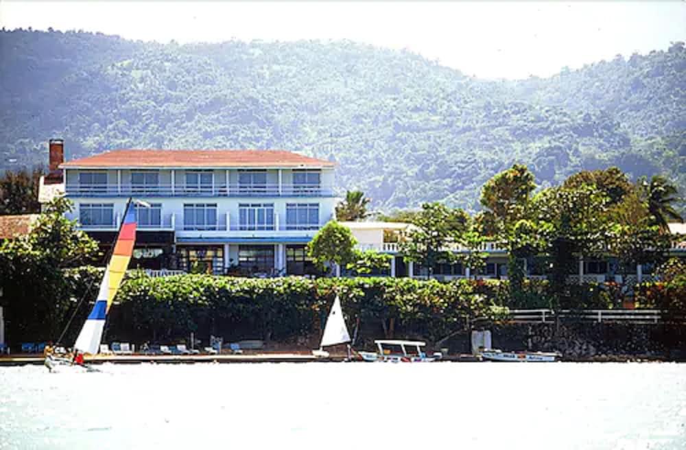 Hotel Silver Seas 2*