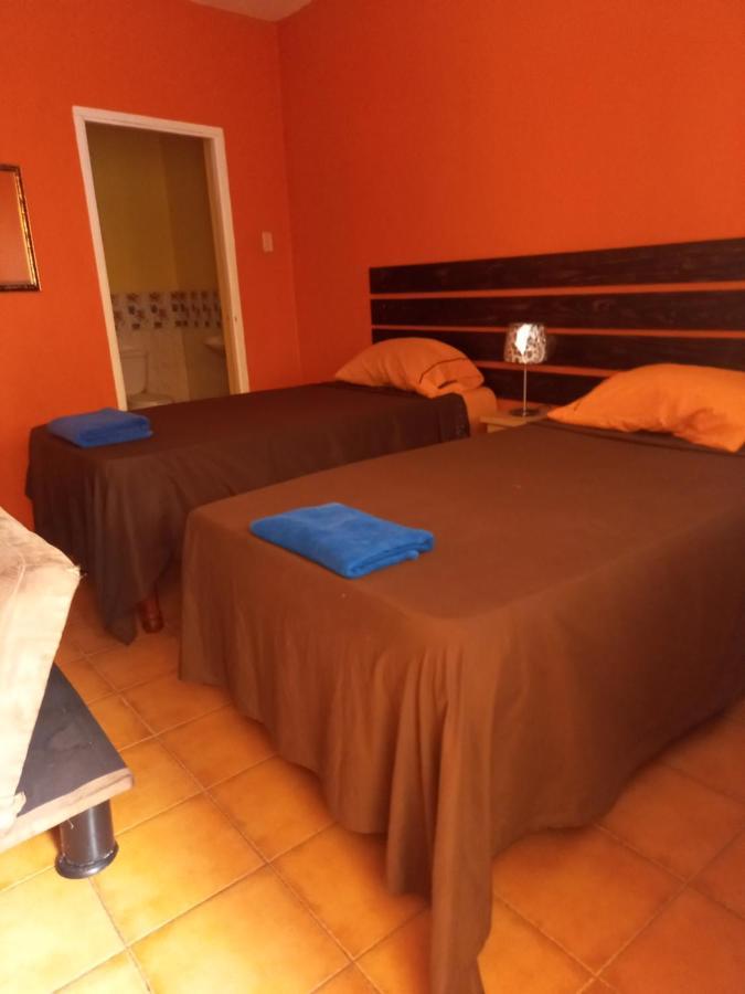 Labrish Guest house Kingston
