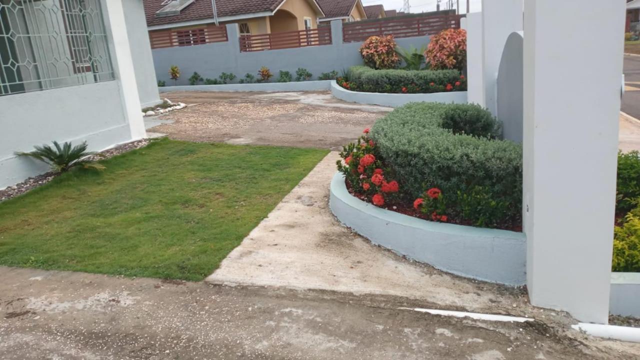 Hillside Sunrise: Gated Beachside Retreat With 2 Bed/bath Montego Bay
