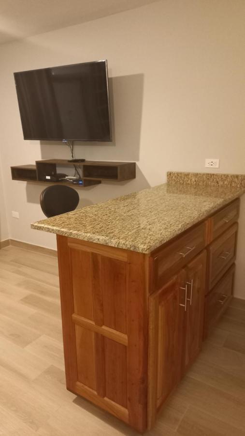 Aparthotel 20 *