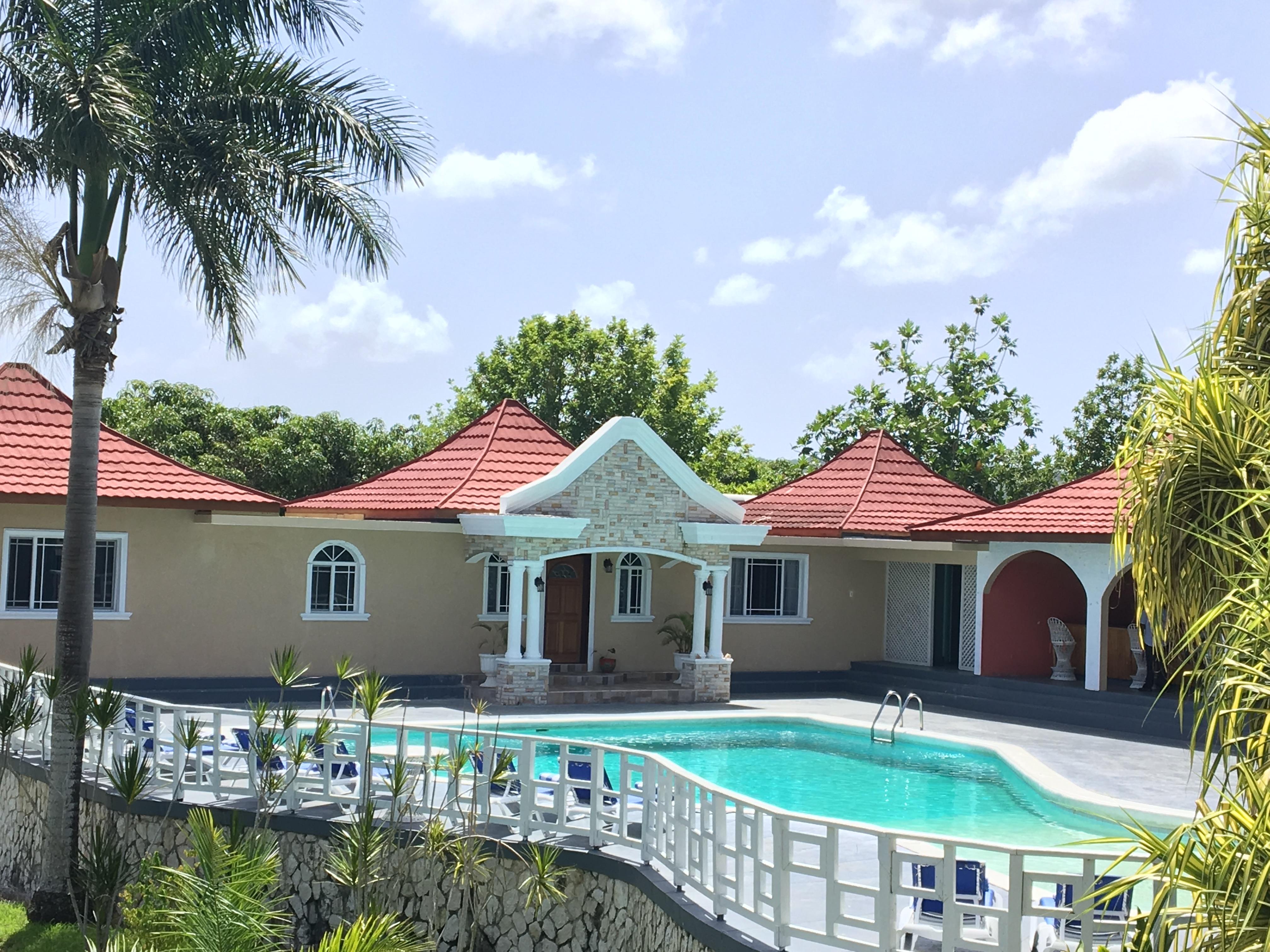 Coral Seas Hotel