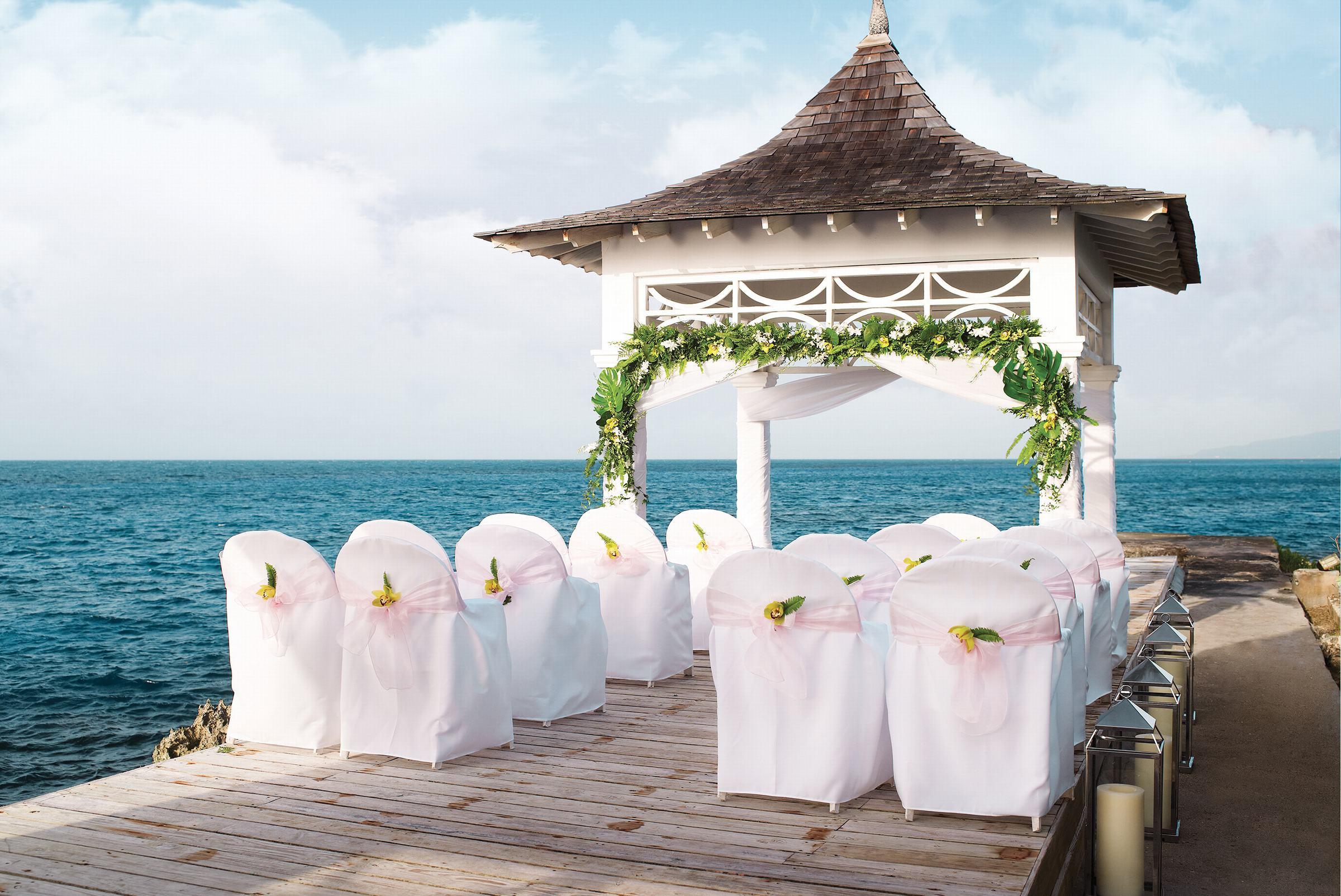 Couples Tower Isle (adults Only) 4*