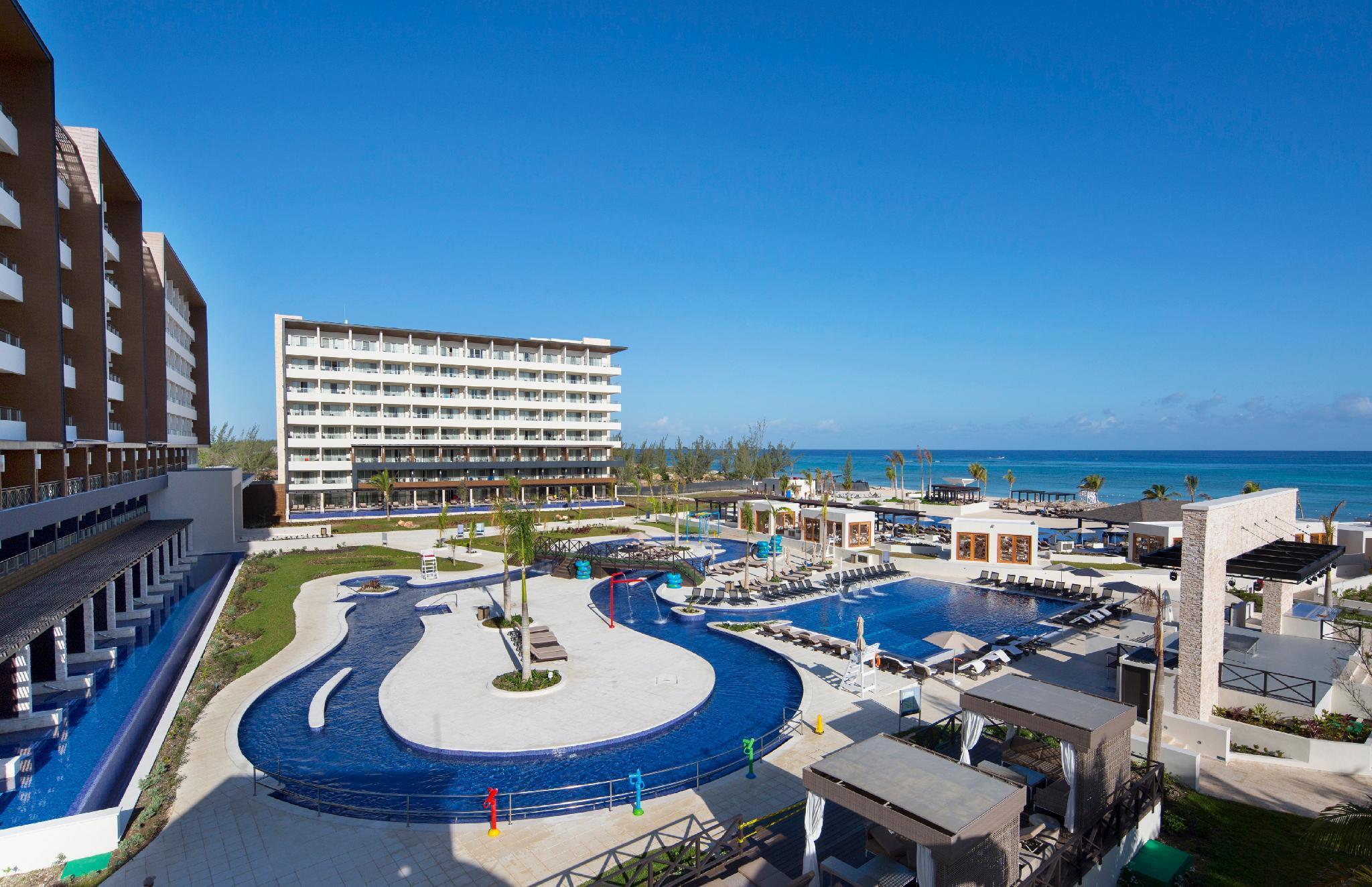 Resort Royalton Blue Waters Montego Bay, An Autograph Collection 5*