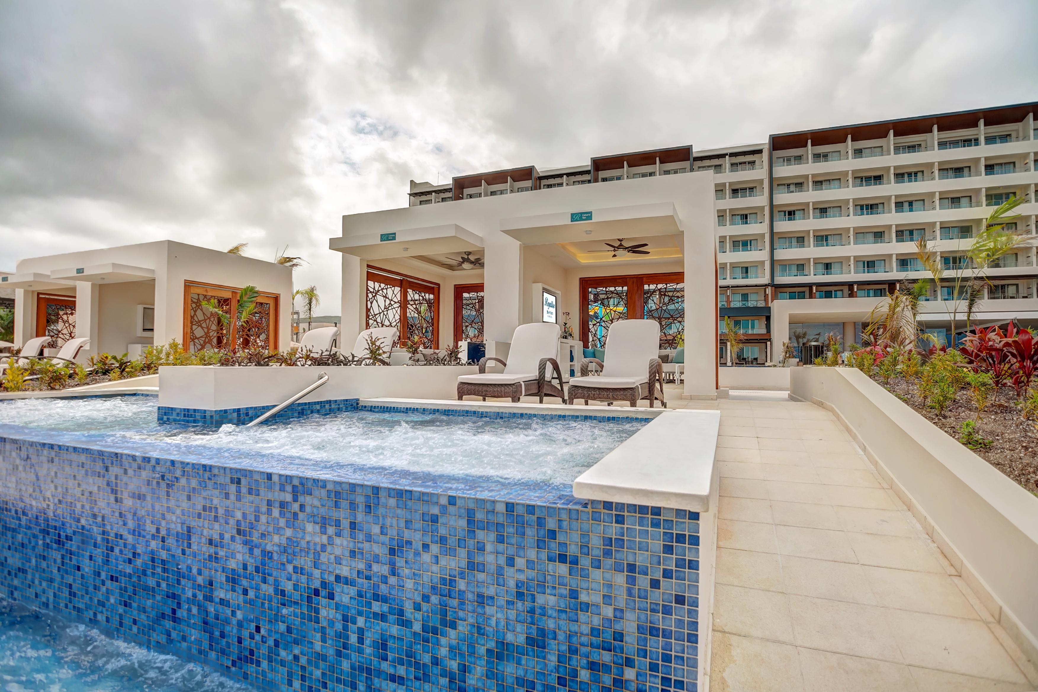 Royalton Blue Waters Montego Bay, An Autograph Collection
