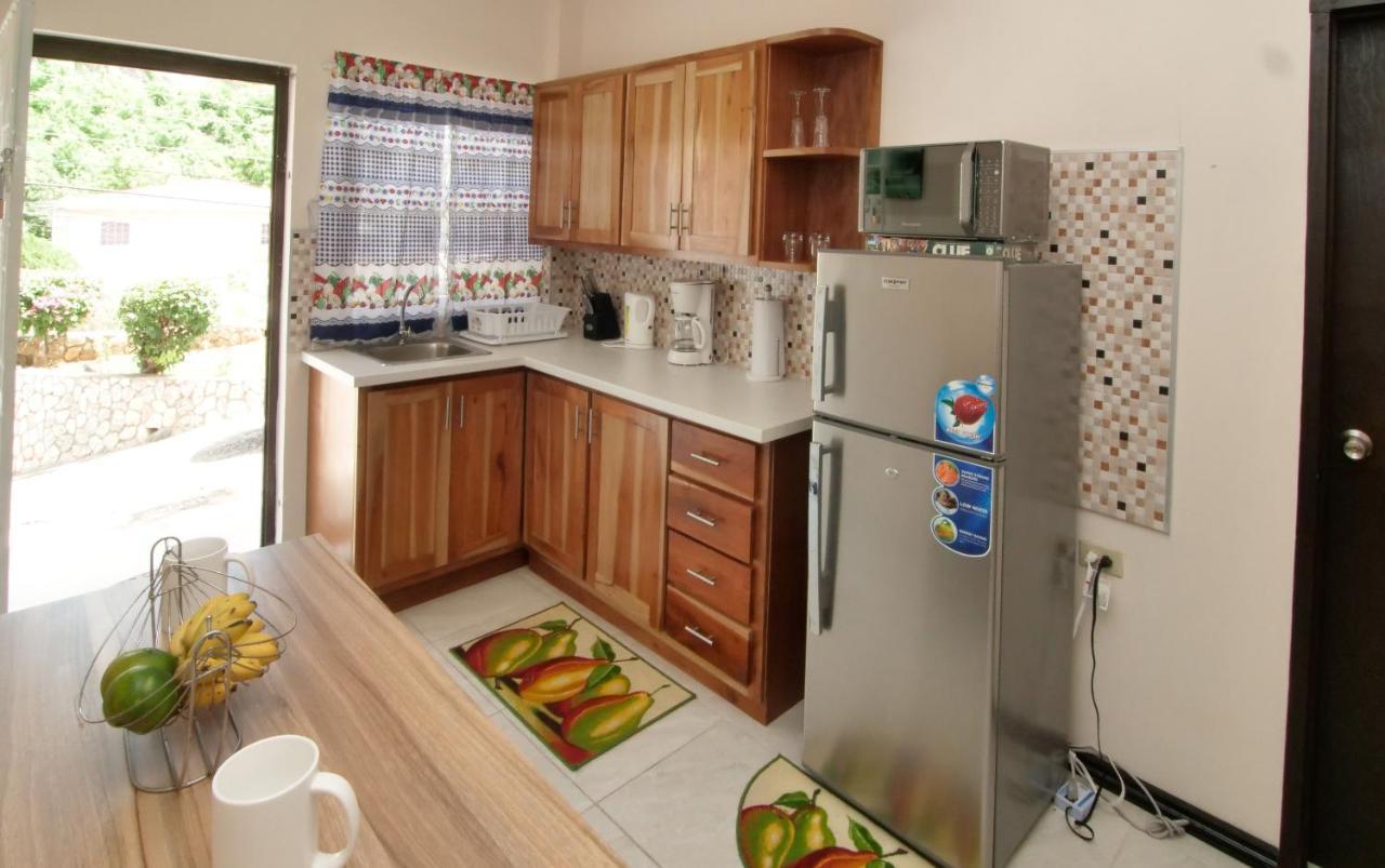 876 Ja Oasis & - By Airport Privatunterkunft *