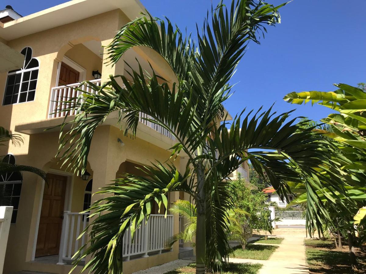 Sommerville * Negril