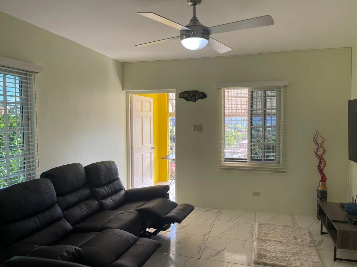Casa de hóspedes Three Palm Montego Bay