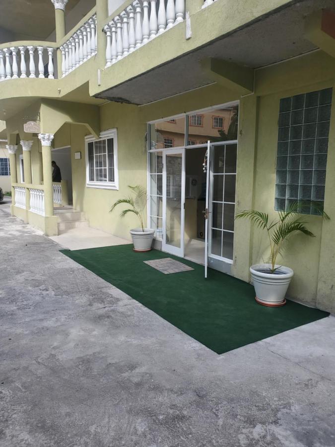 Comfy Guest Guest house