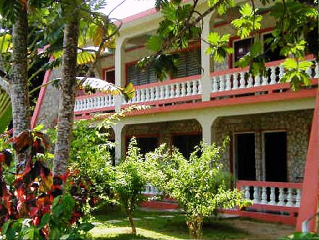 Golden Sunset Villas Lodge Negril