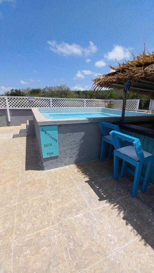 Hotel Castaways Duncans