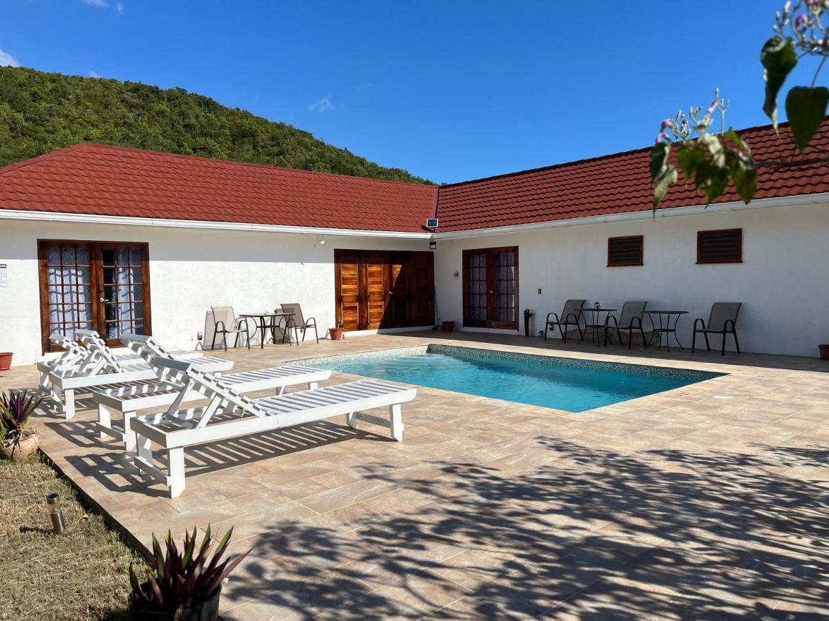 Cozy Oceanfront Hidden Treasure *