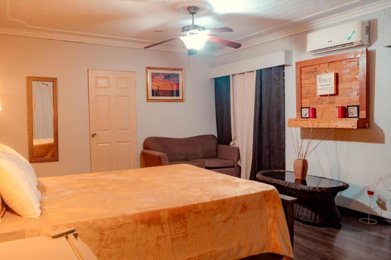 Rockhampton Suites Guest house