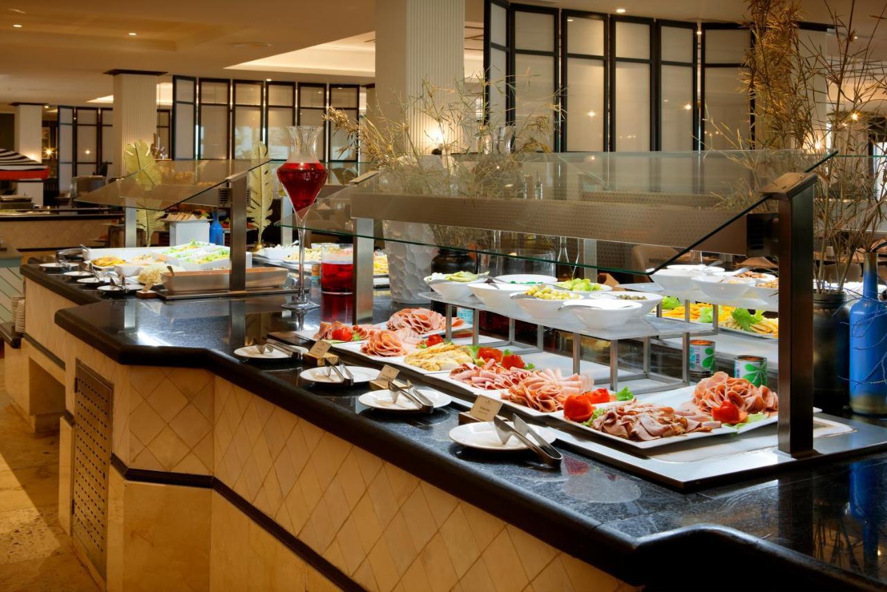 Grand Palladium Jamaica &
