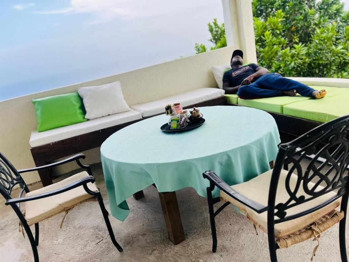 Breezy Castle Jamaica * Port Maria