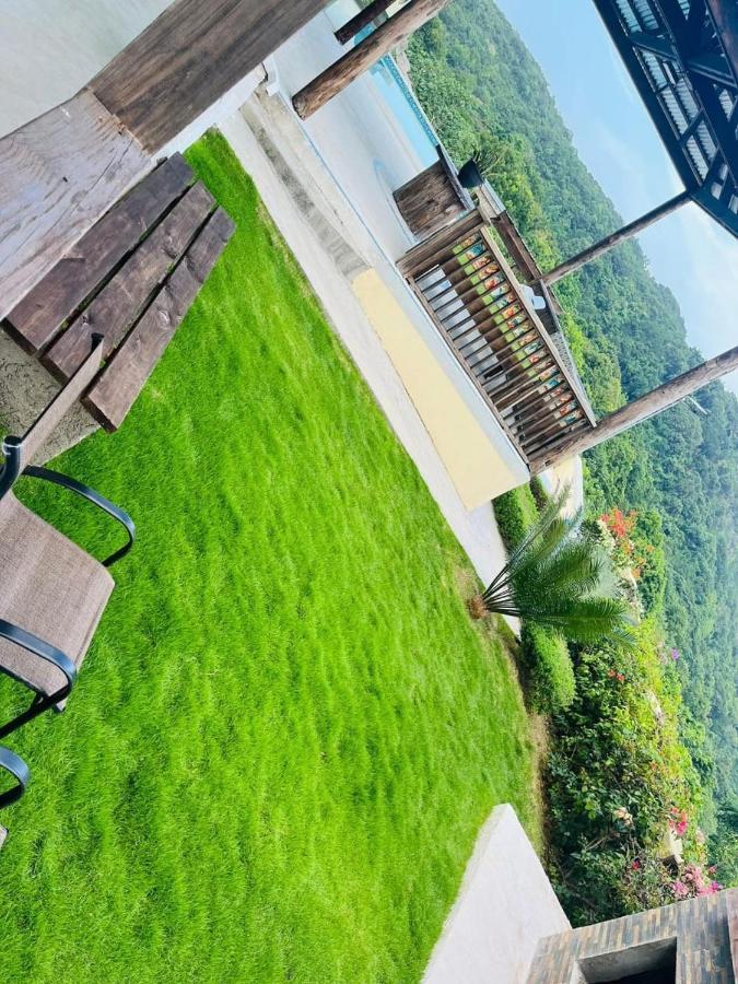 Breezy Castle Jamaica Aparthotel *