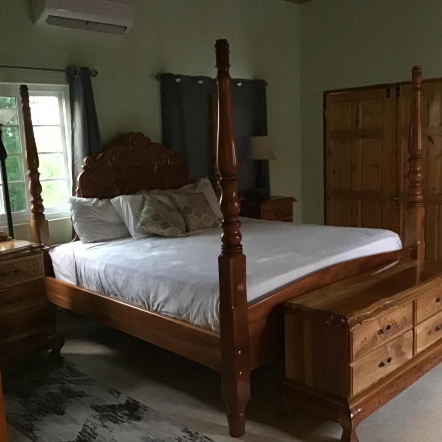 Blue Dolphin Guest house