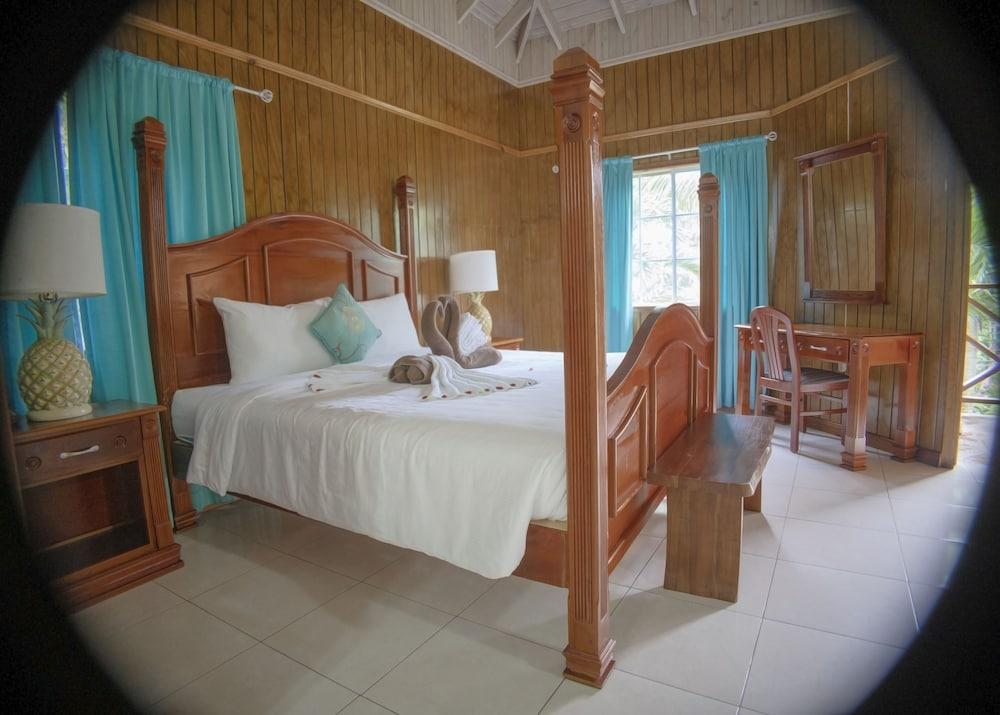 Bay View Eco &
