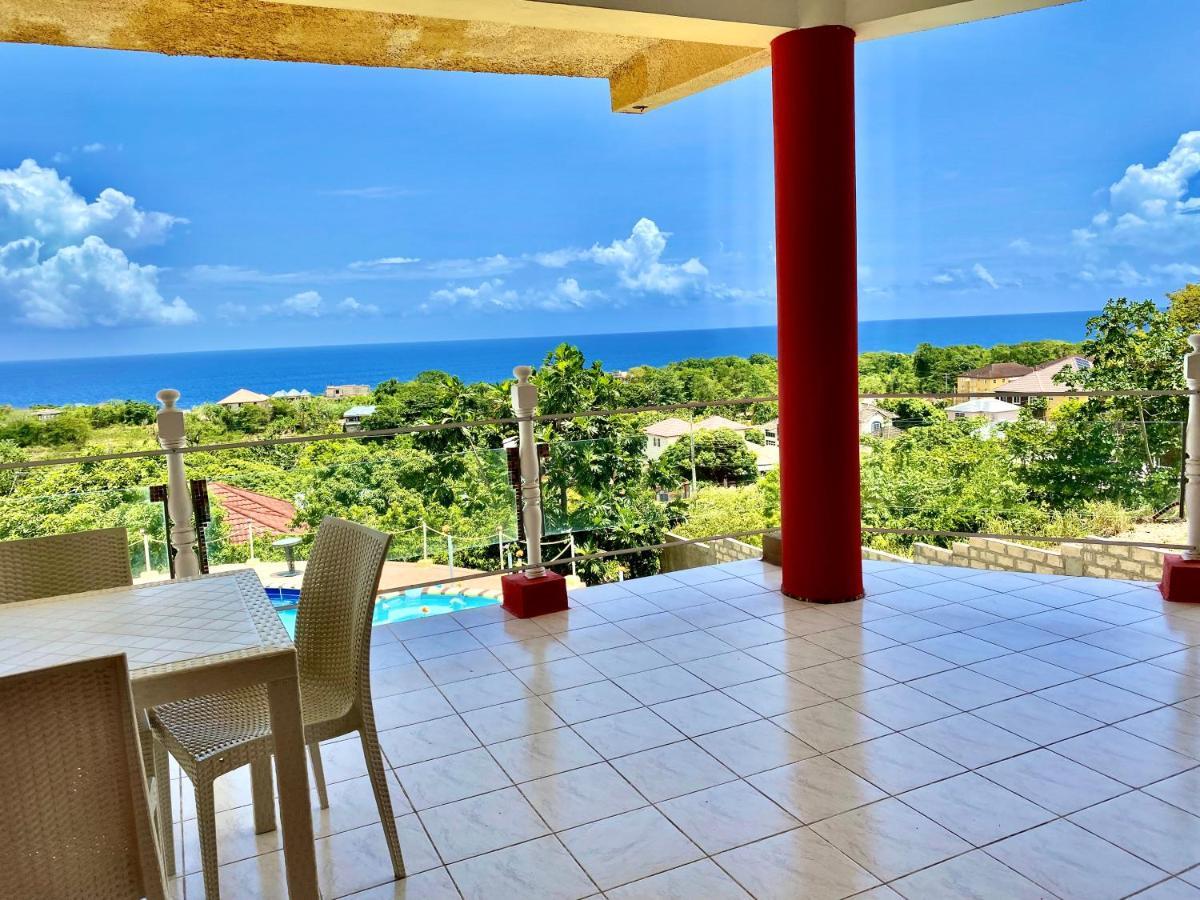 876 Oasis - A Private Oceanview Ocho Rios