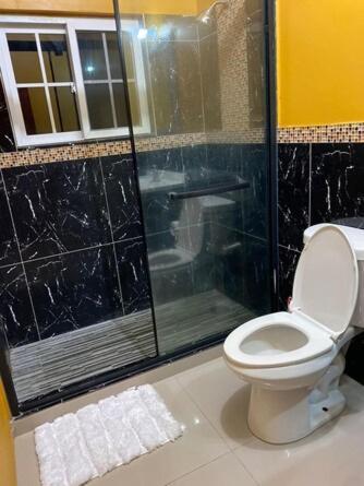 Hotel Travellers Nest
