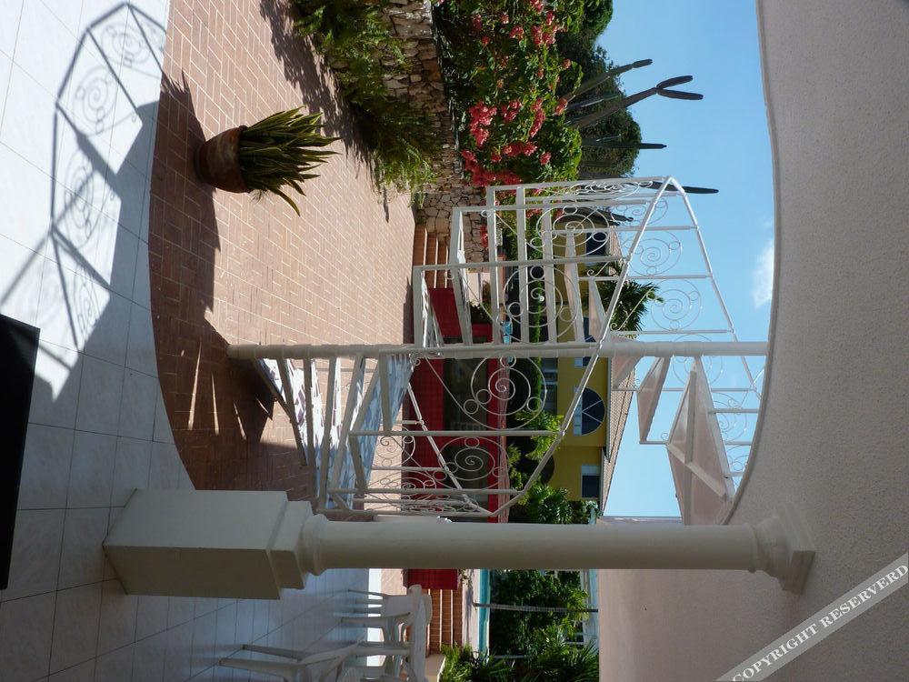 The Atrium At Ironshore Hotel
