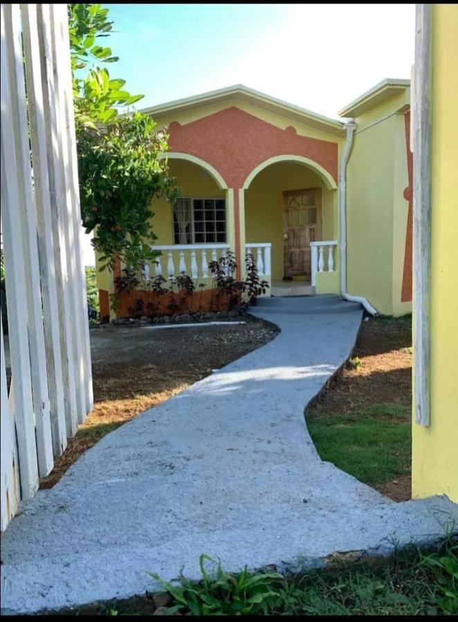 Guest house Yaad Away From Yaad *
