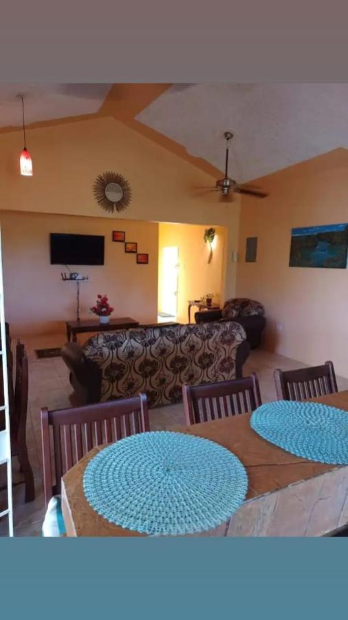 Guest house Yaad Away From Yaad *