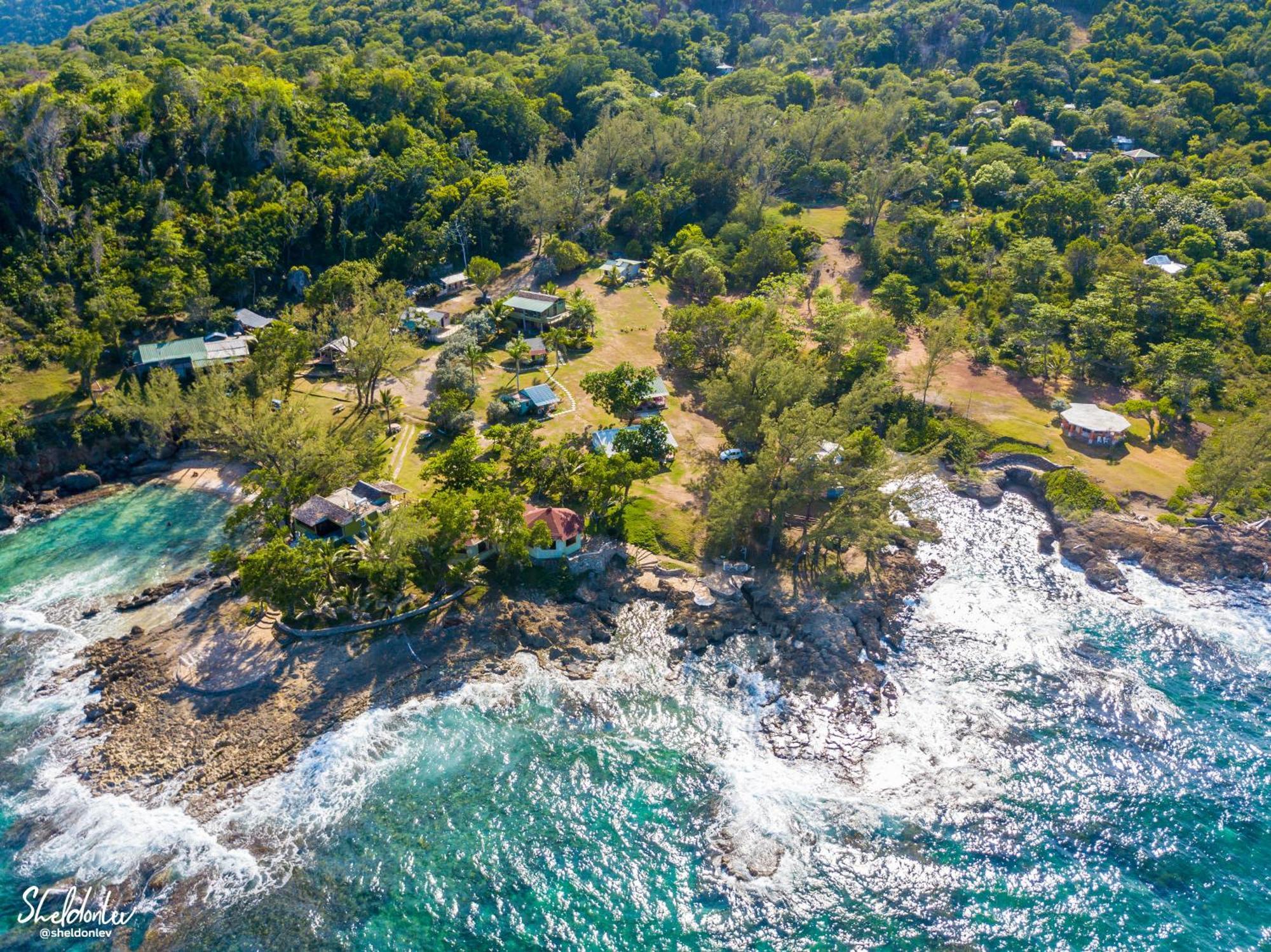 Inn Strawberry Fields Together Robins Bay