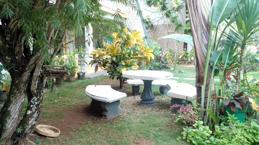 Golden Sunset Villas Lodge *