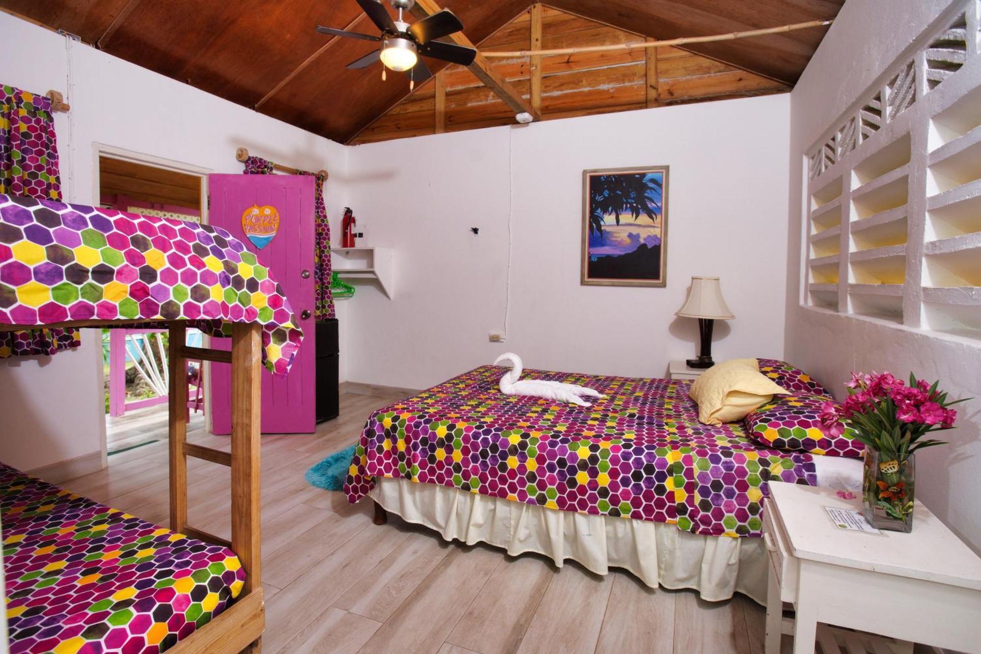 Inn Strawberry Fields Together Robins Bay