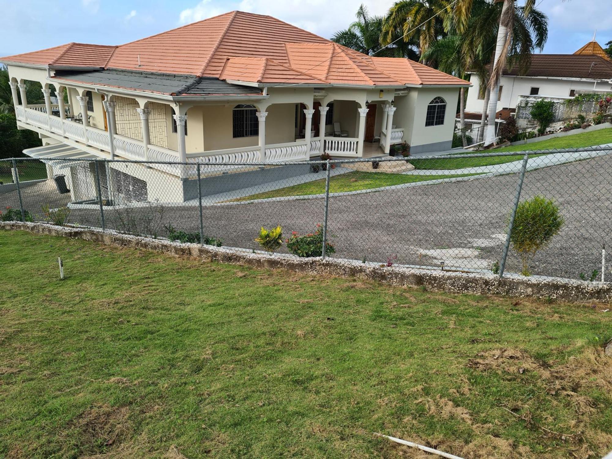 La Rose * Montego Bay