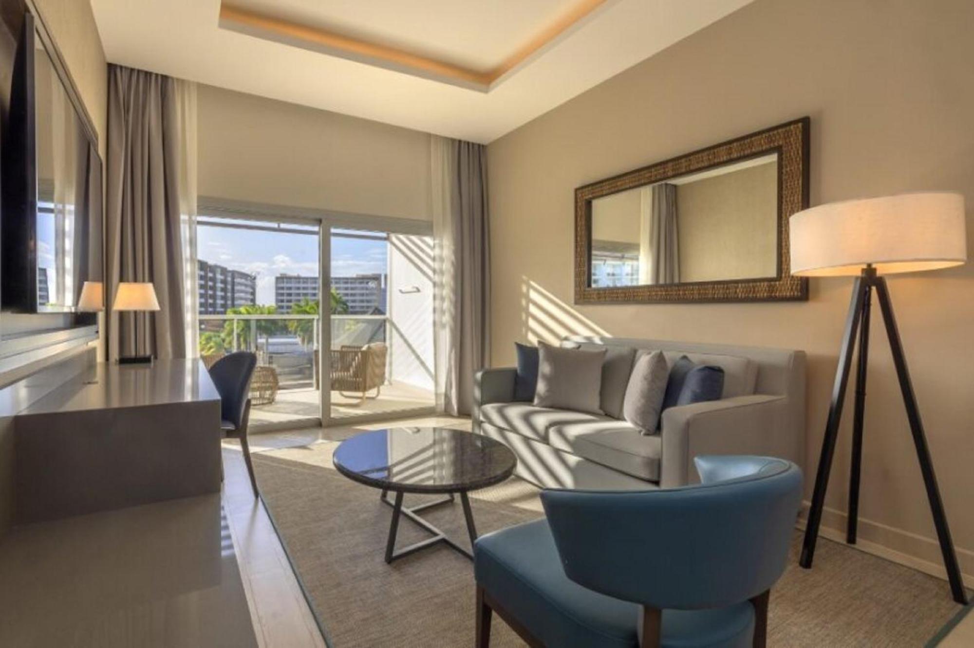 Resort Hideaway At Royalton Blue Waters, An Autograph Collection - Adults Only