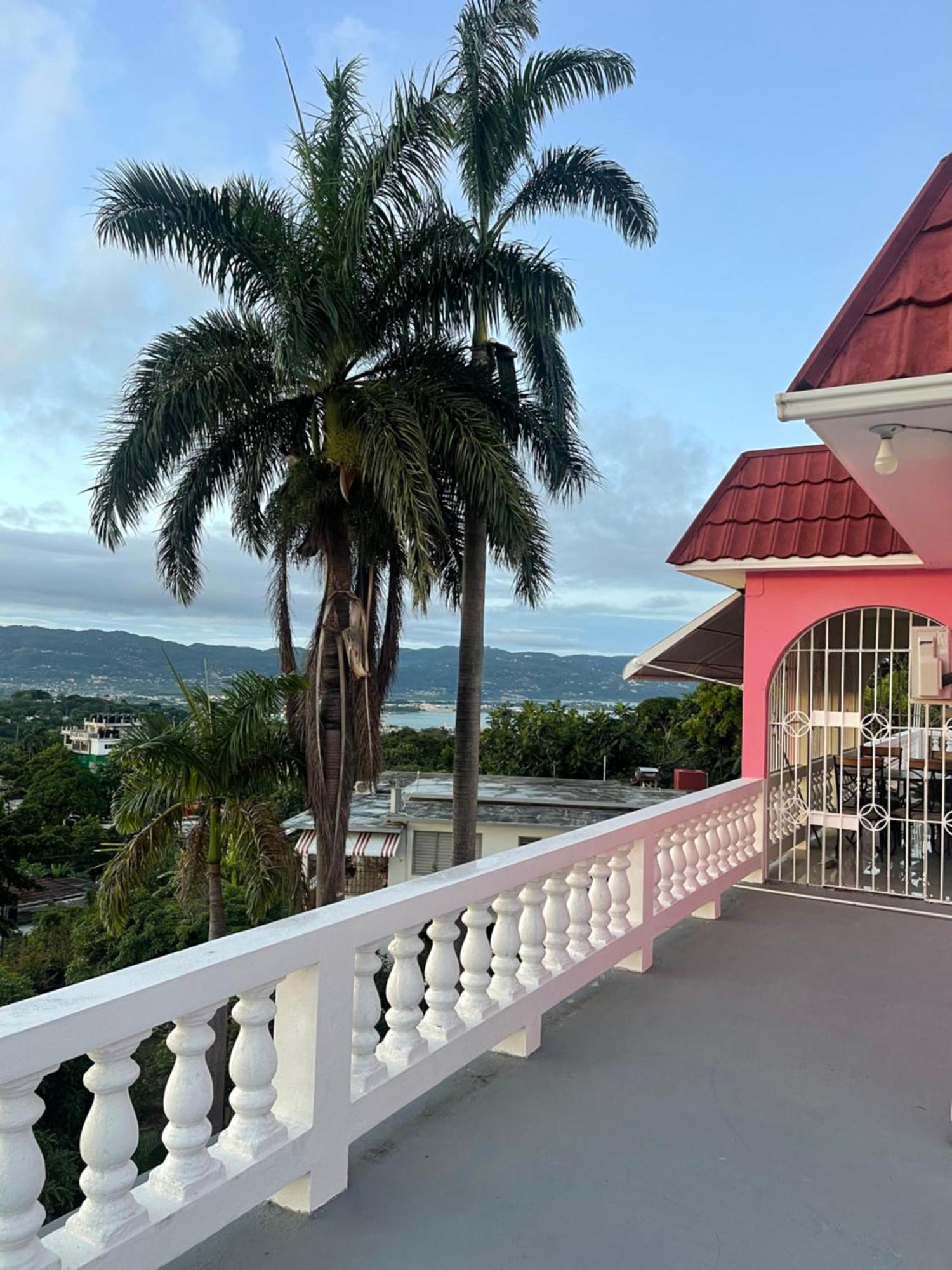 Three Palm Casa de hóspedes Montego Bay