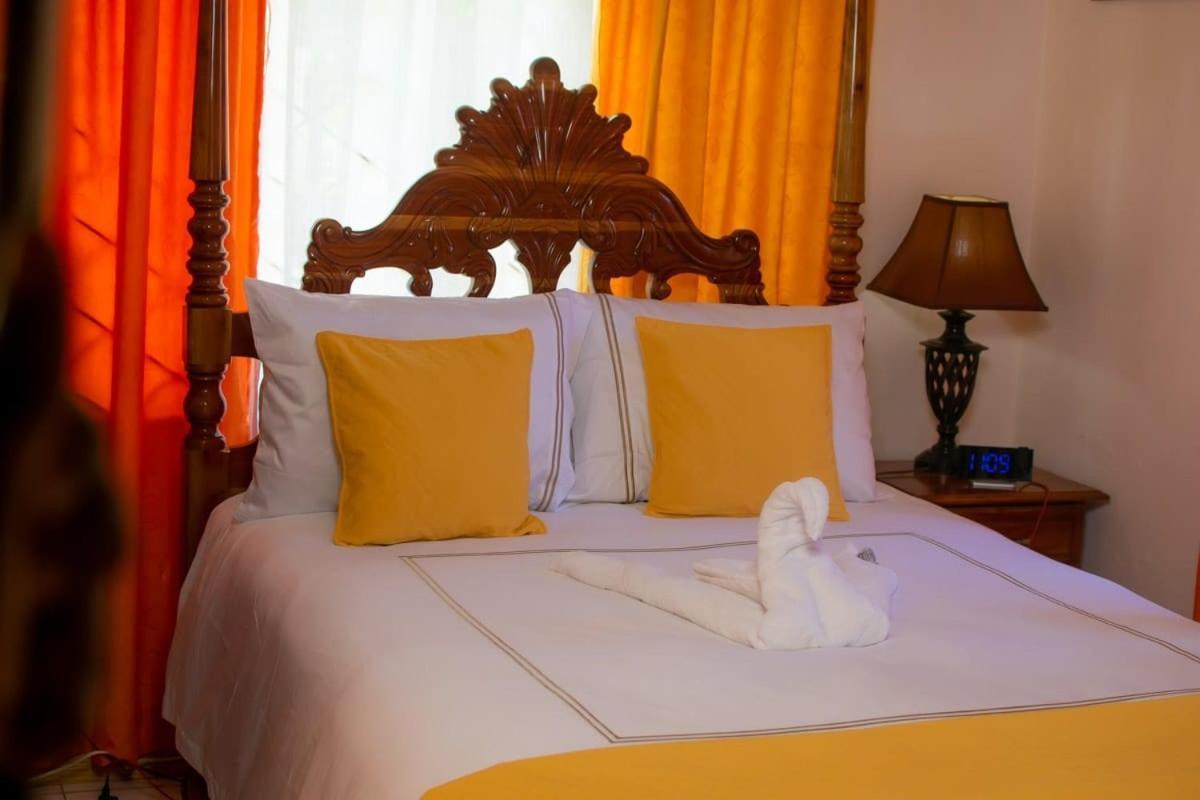 Guest house Windbreak Buff Bay