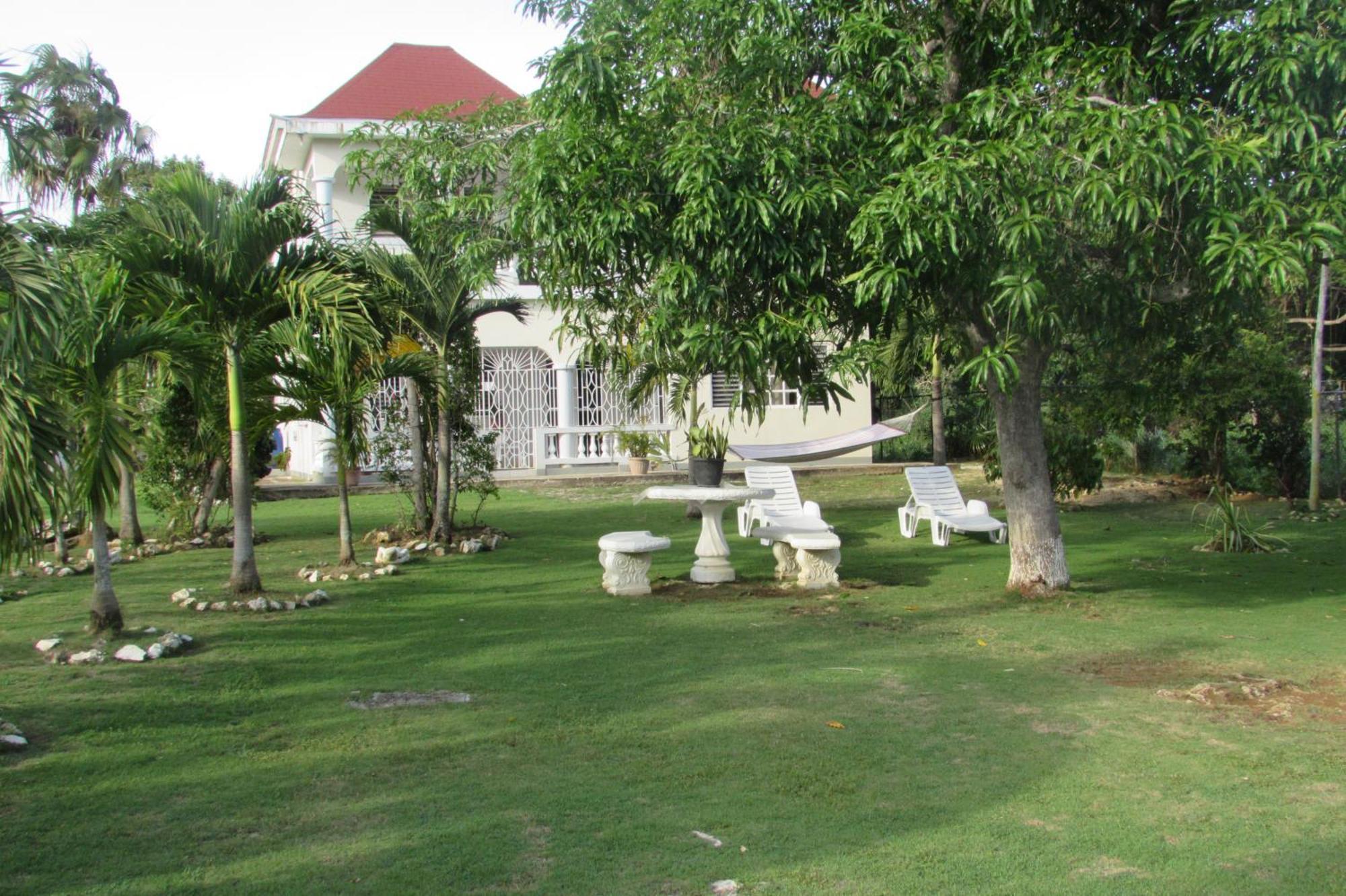 Nelsons Retreat Guest house Negril