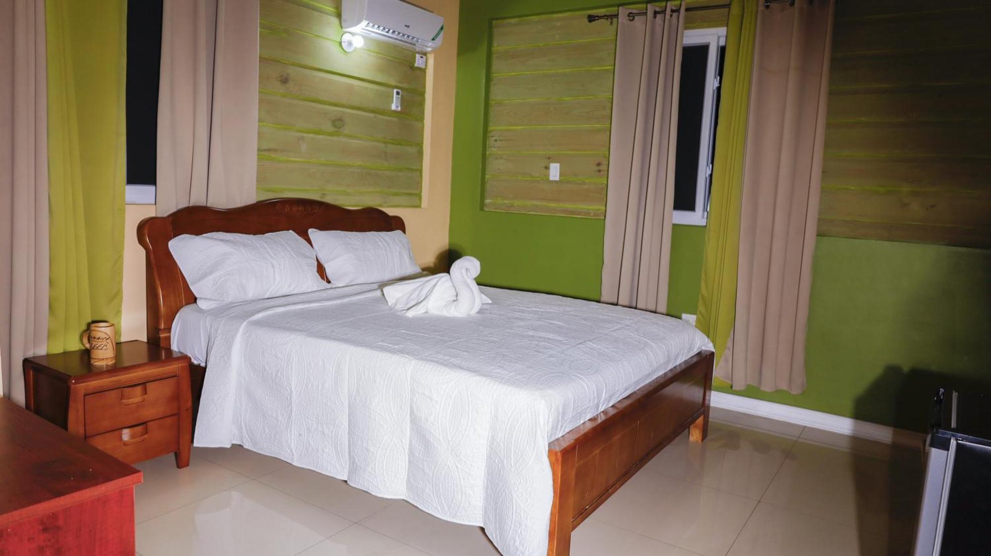 Incognito Culture Bed & Breakfast Kingston