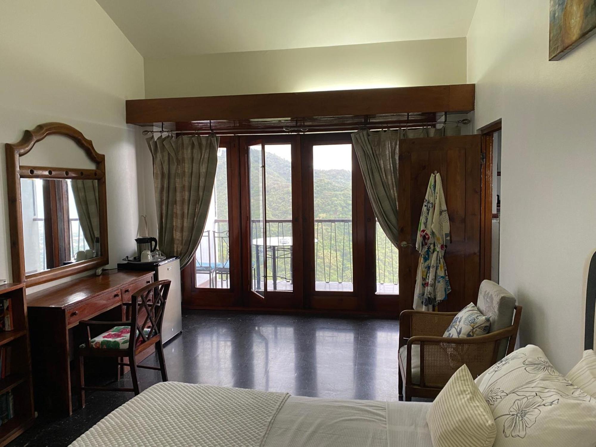 Bed & Breakfast Tranquility Estate