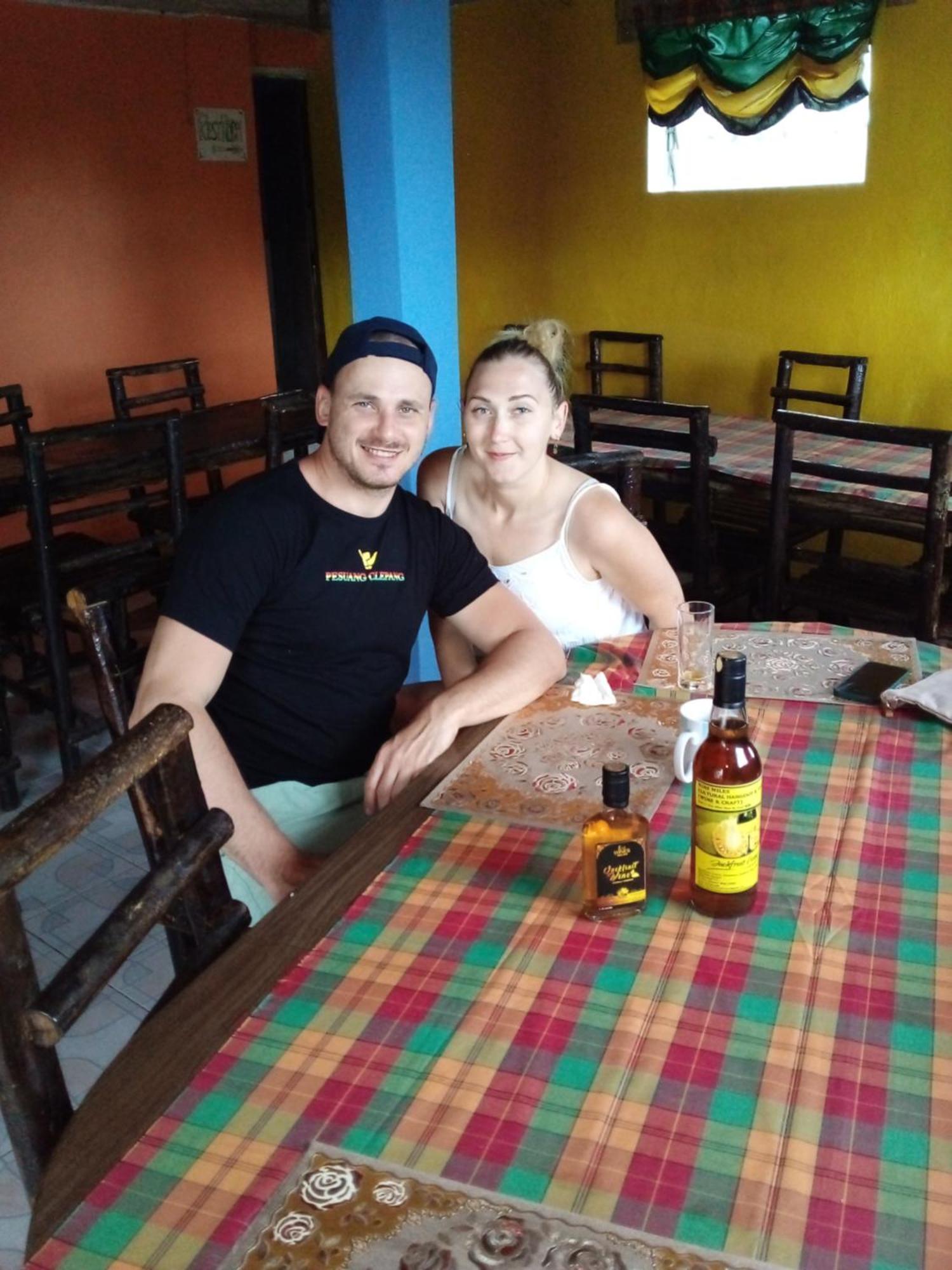 Nine Miles Cultural Hangouts And Tours Bed & Breakfast *