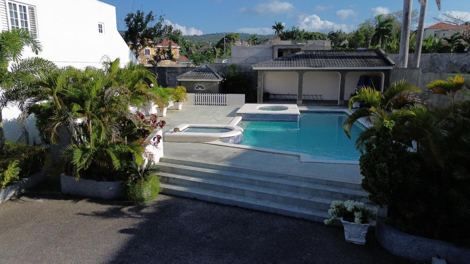 Comfy * Montego Bay