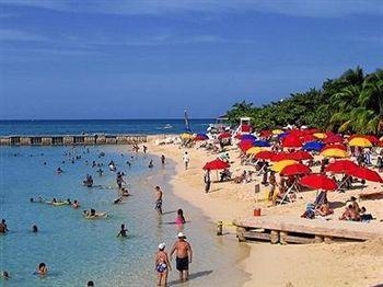 Paradise Mango Walk Apartment Montego Bay