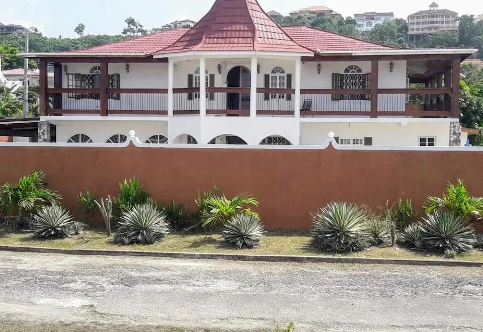 Comfort Guest house *