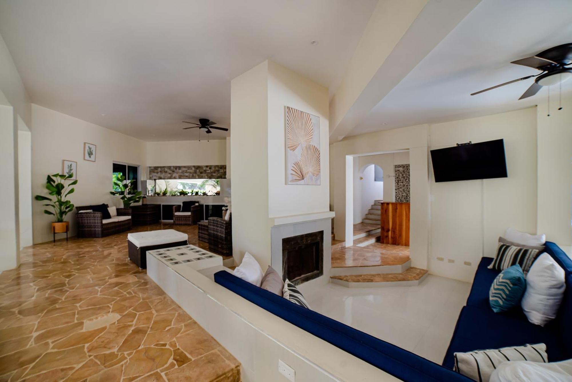 Guest house High Life & *