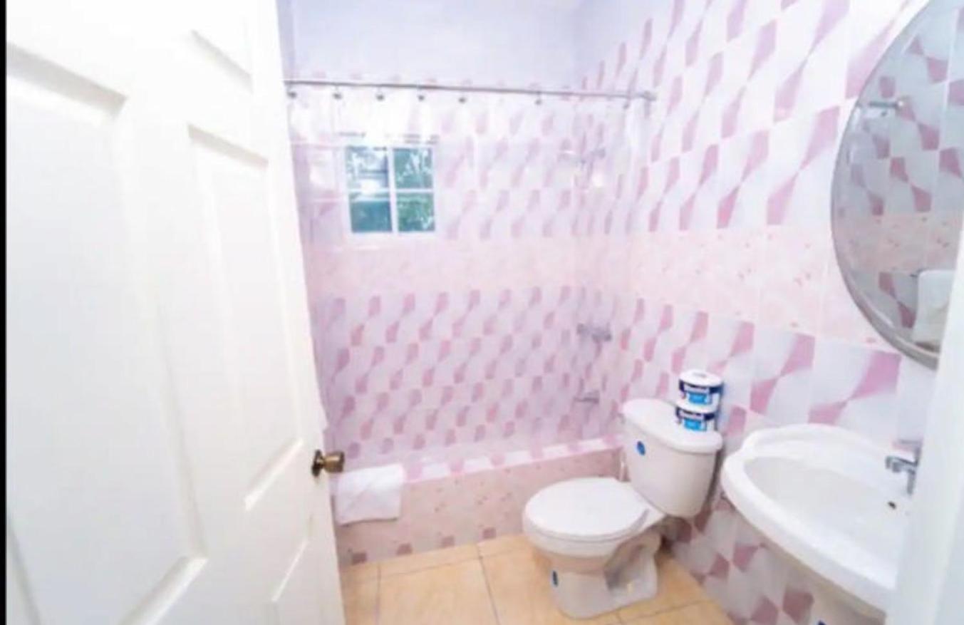 24 Edwards Ave ,runaway Bay Jamaica 6 Guest house Runaway Bay
