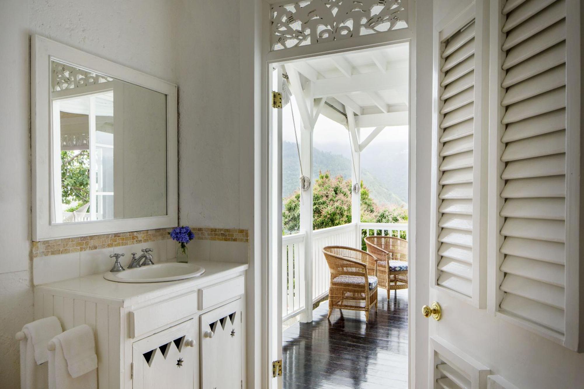 Hotel Strawberry Hill 3*
