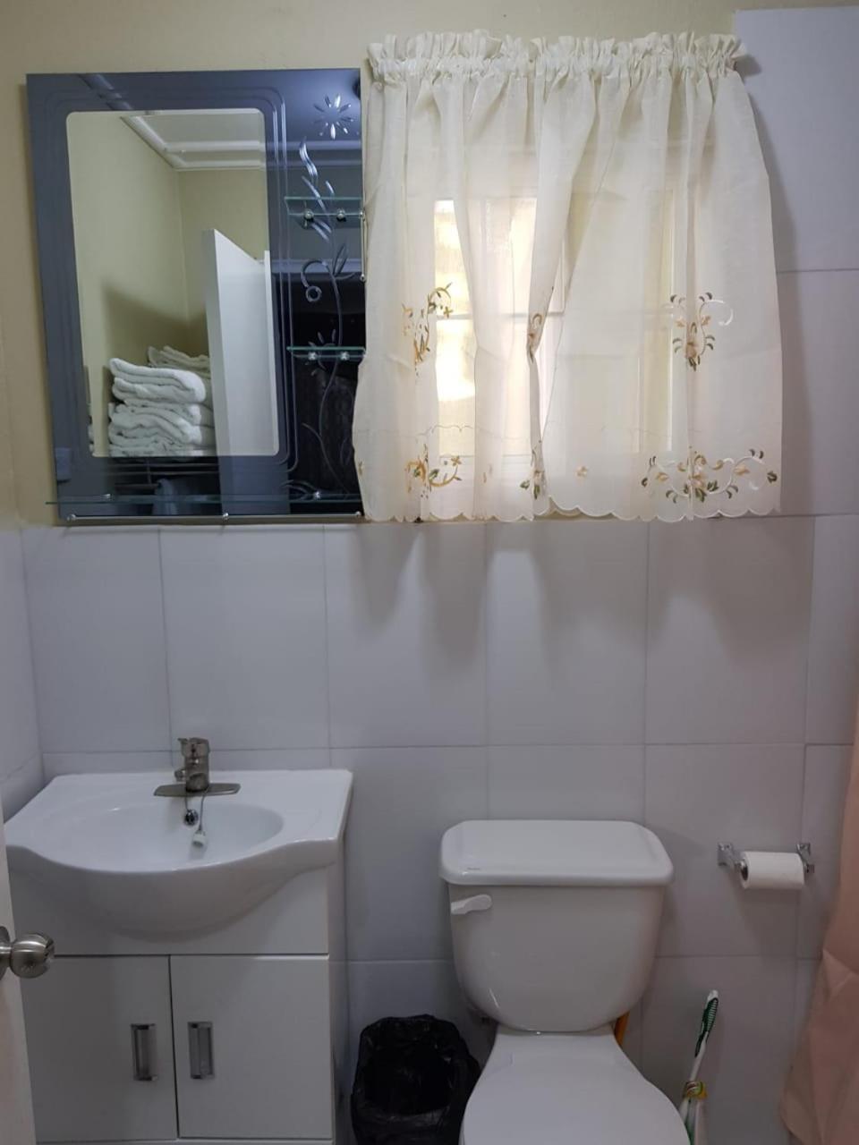 Guest house Orchid