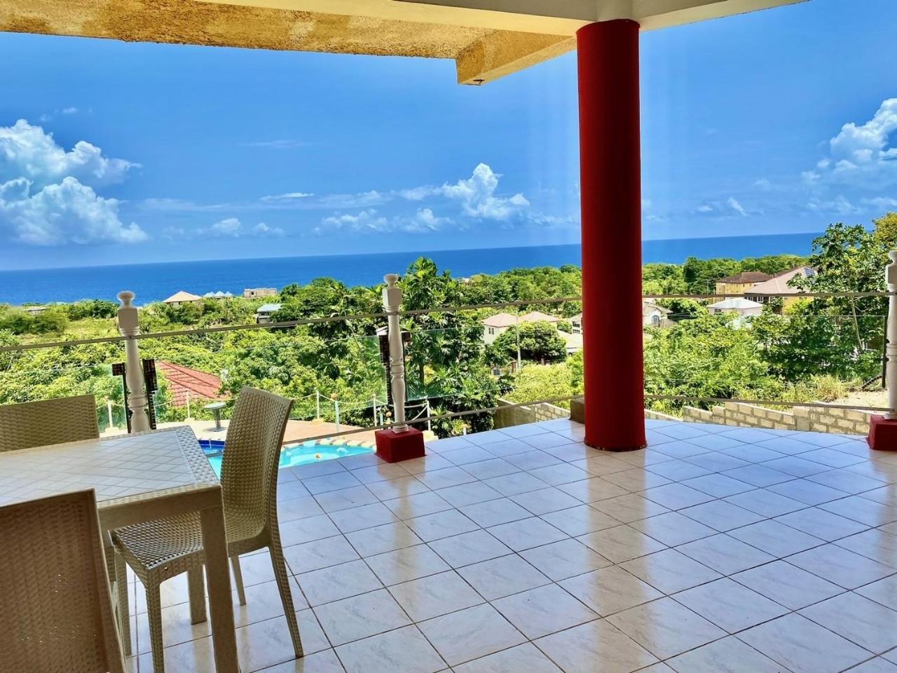 876 Oasis - A Private Oceanview Guest house Ocho Rios