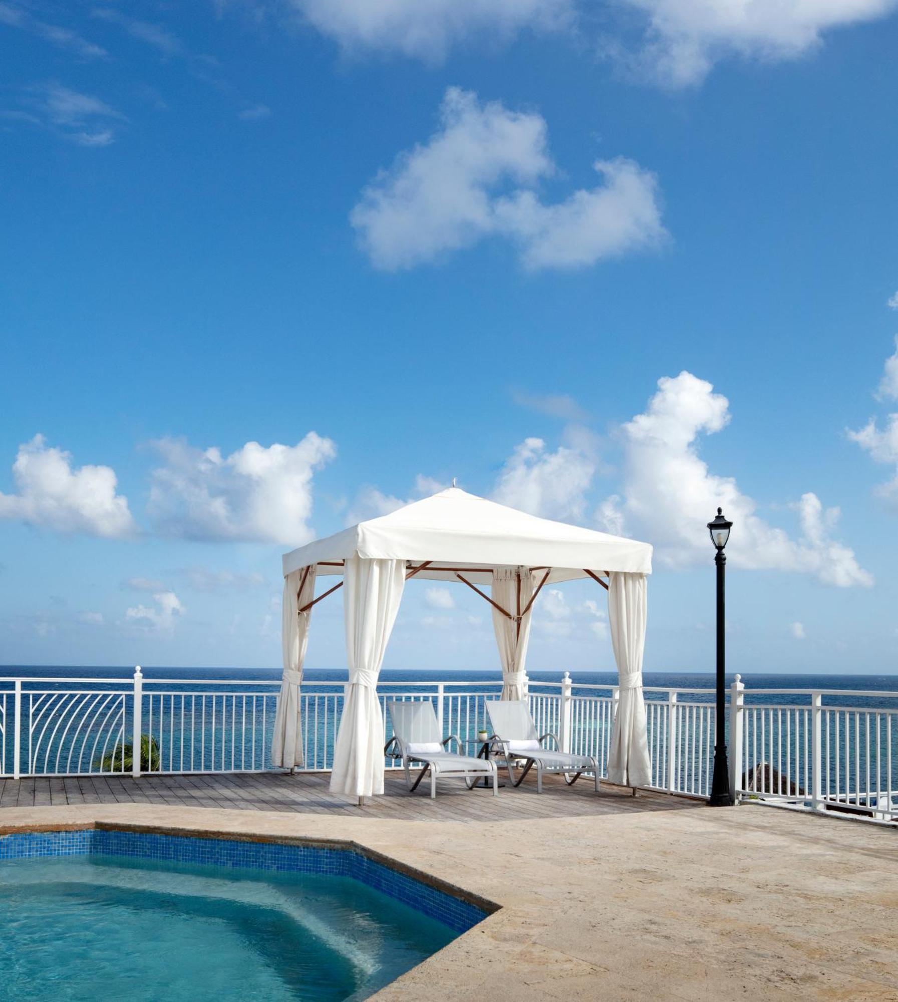 Resort Beaches A & Golf 4*